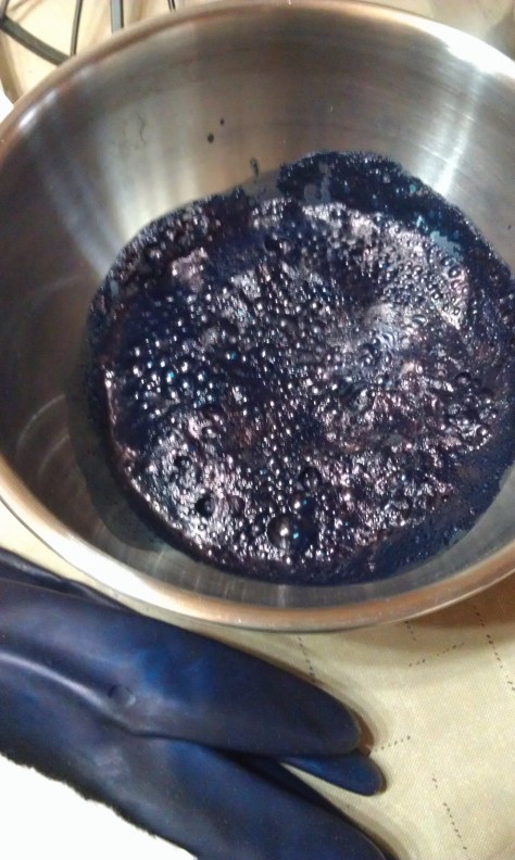 "Flower," set aside in a bowl, and returned to the vat after dyeing done.